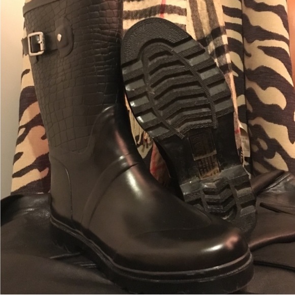 Michael Kors Moto Croc and Buckle
Rain Boots 🌂☔️💧 - Picture 4 of 4